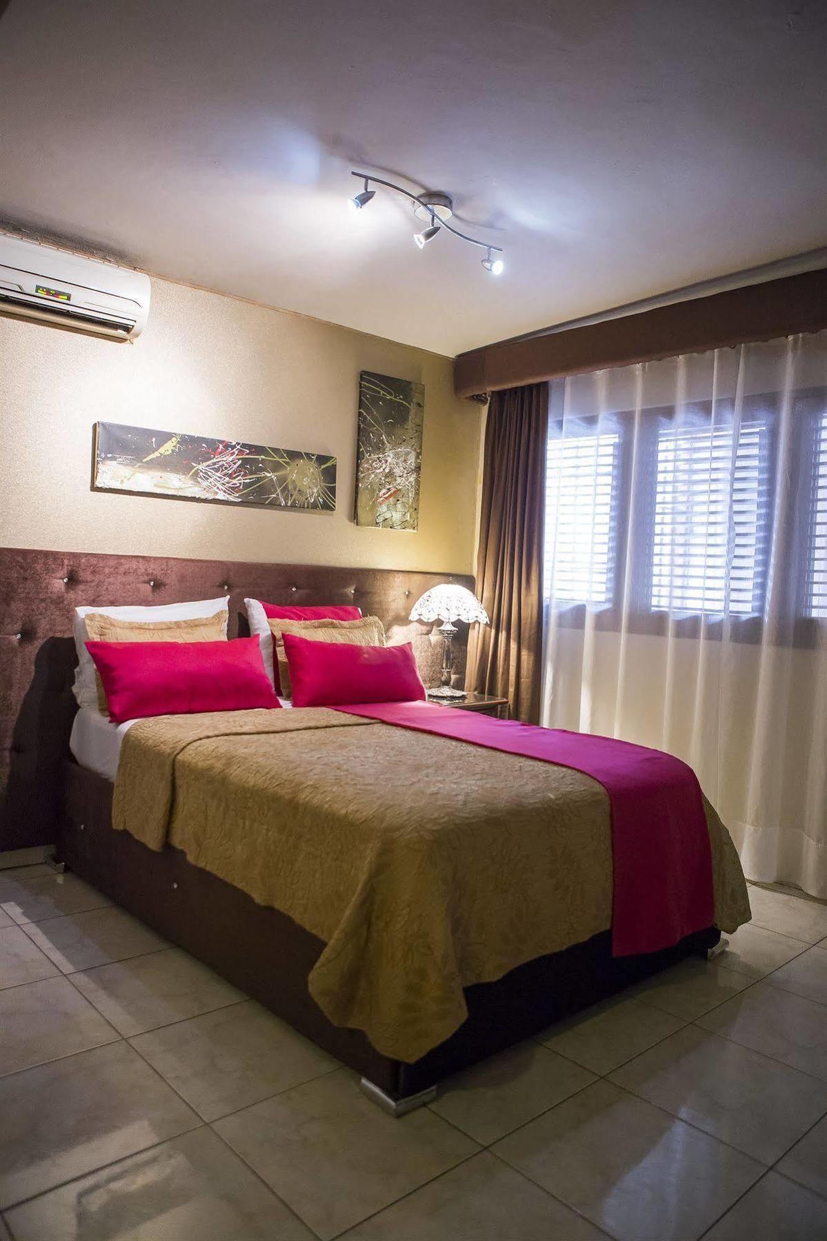 Jardines Del Teatro Hotel Santo Domingo Ngoại thất bức ảnh