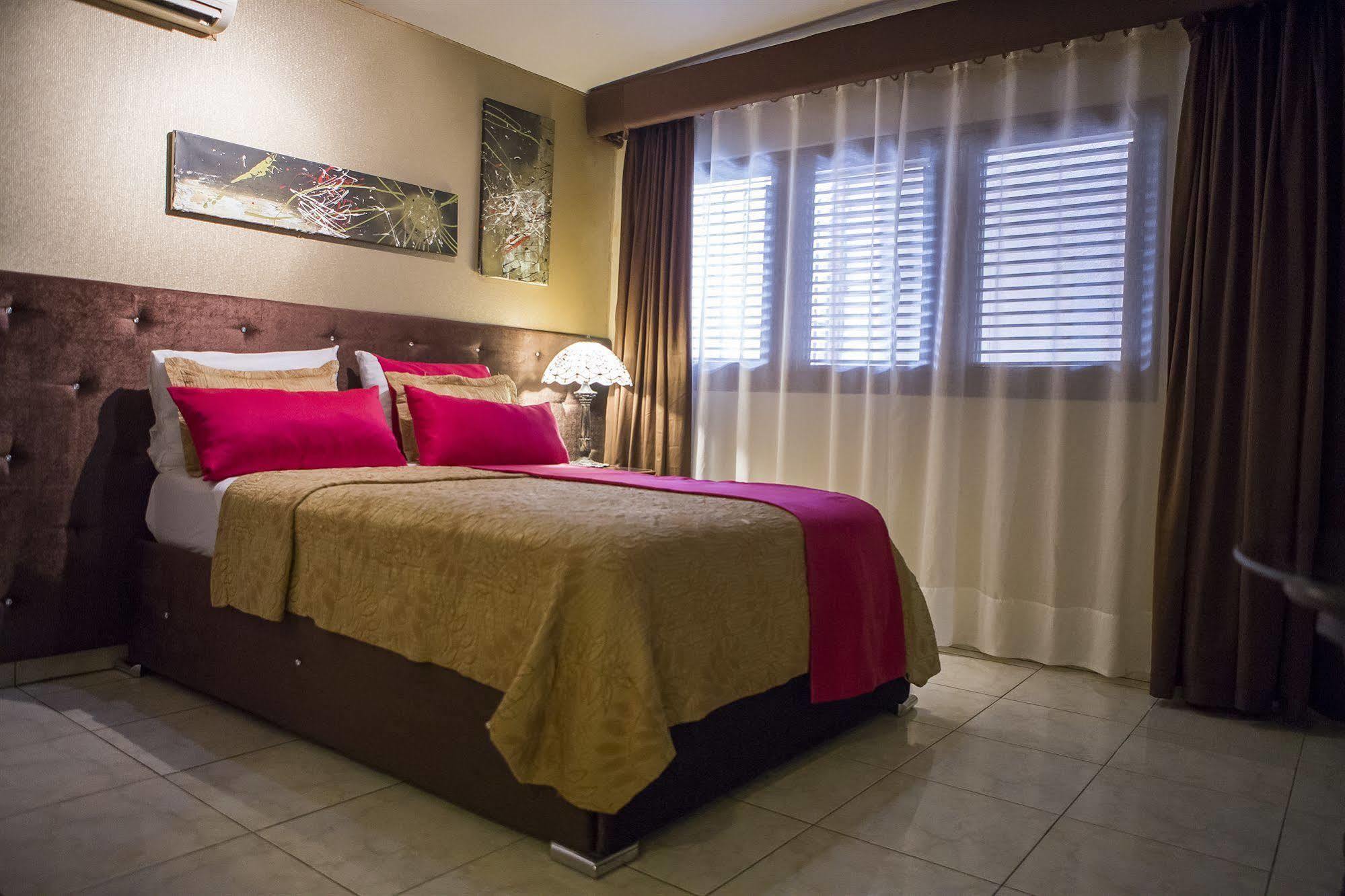 Jardines Del Teatro Hotel Santo Domingo Ngoại thất bức ảnh